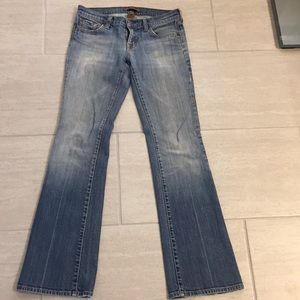 Women’s Arden B Light Wash Jeans